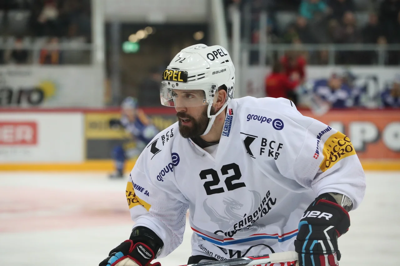 G42_EHCB-HCFG_0965_c_sm.jpg