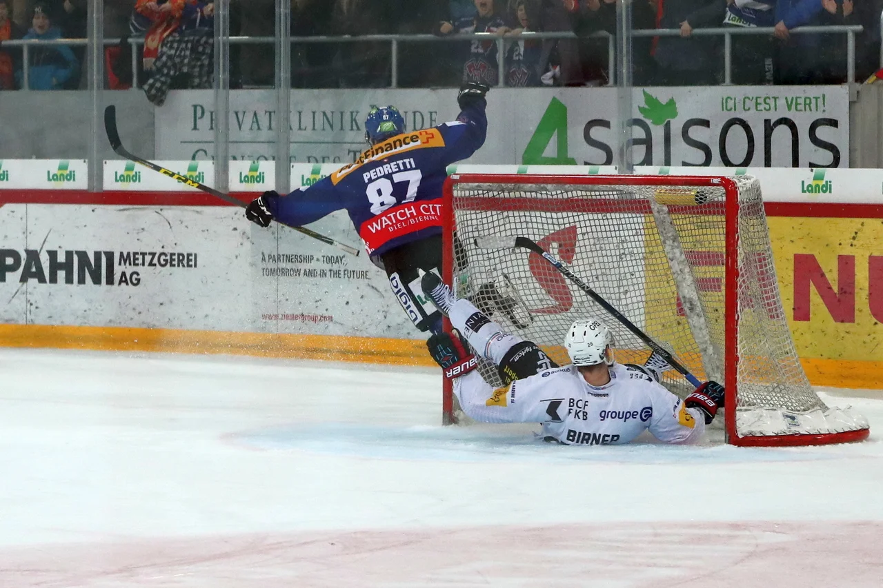 G42_EHCB-HCFG_1295_c_sm.jpg