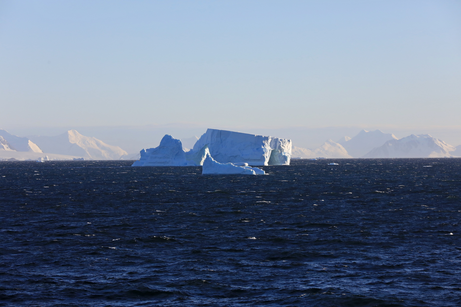 1702_Antarctique_01437_c_sm.jpg