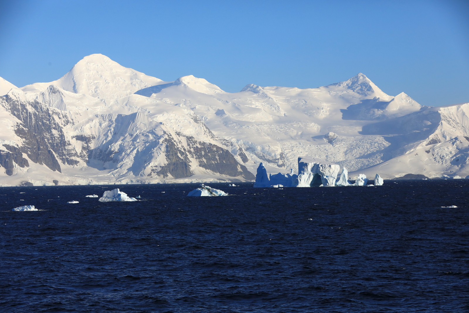 1702_Antarctique_01508_c_sm.jpg