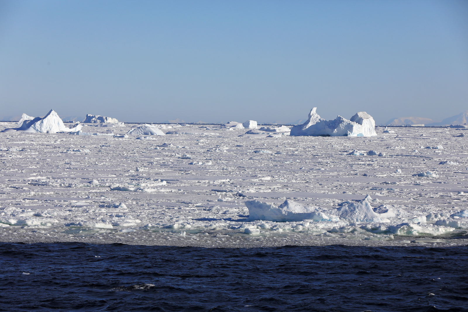 1702_Antarctique_02787_c_sm.jpg