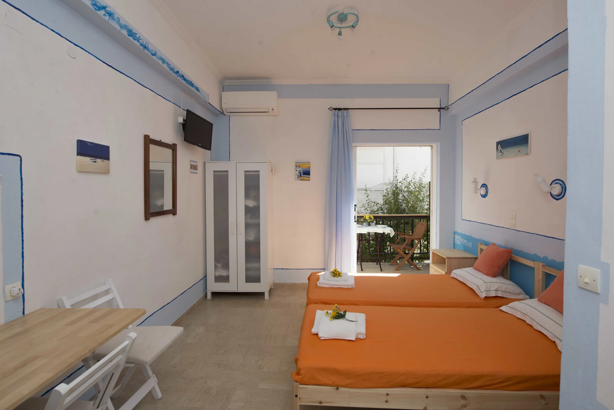 room3.jpg