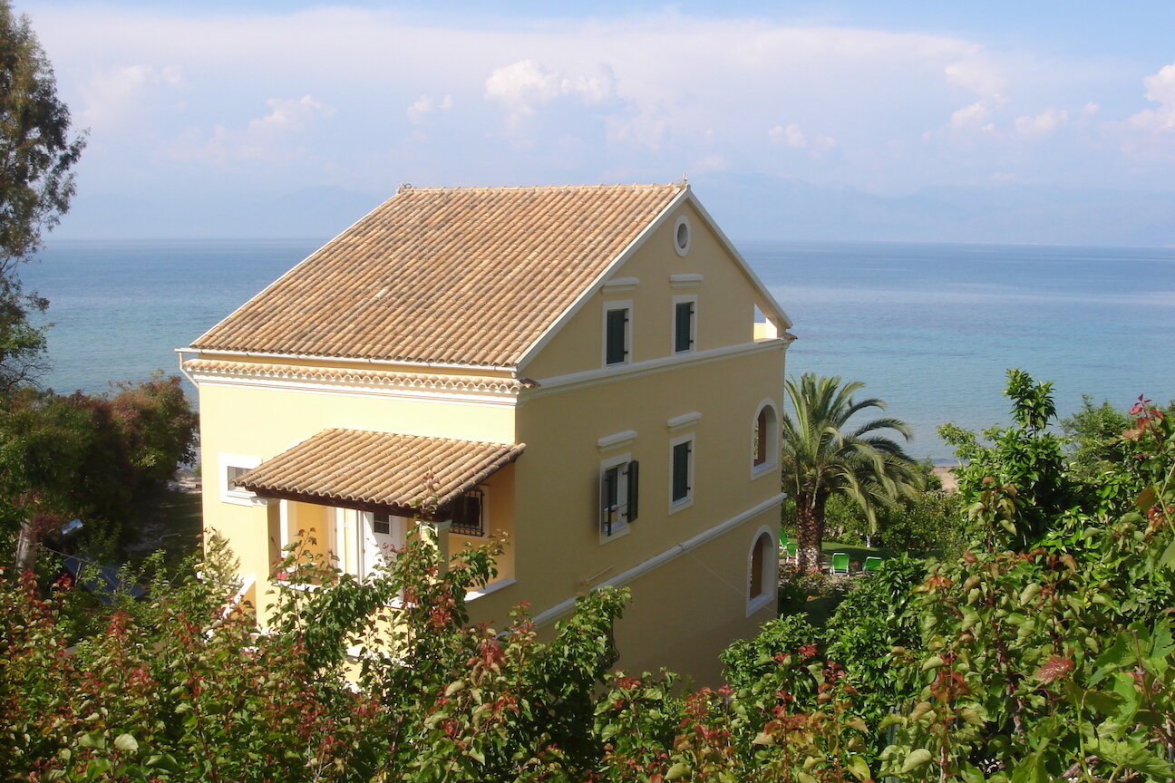 Corfu_Estate_Agents_Astrakeri_Beach_House_18.jpg