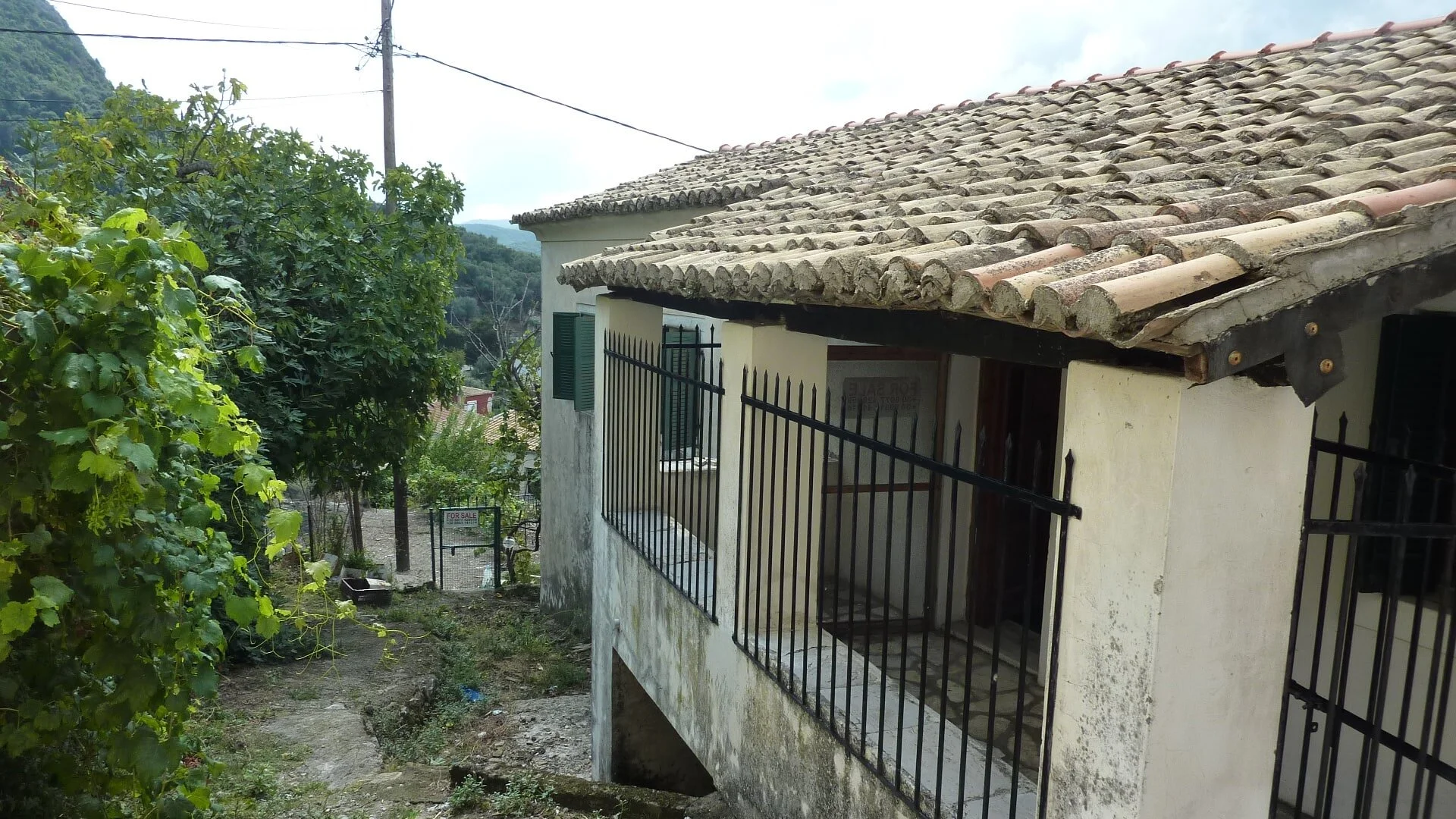Corfu_Estate_Agents_Trianda_House_17.JPG