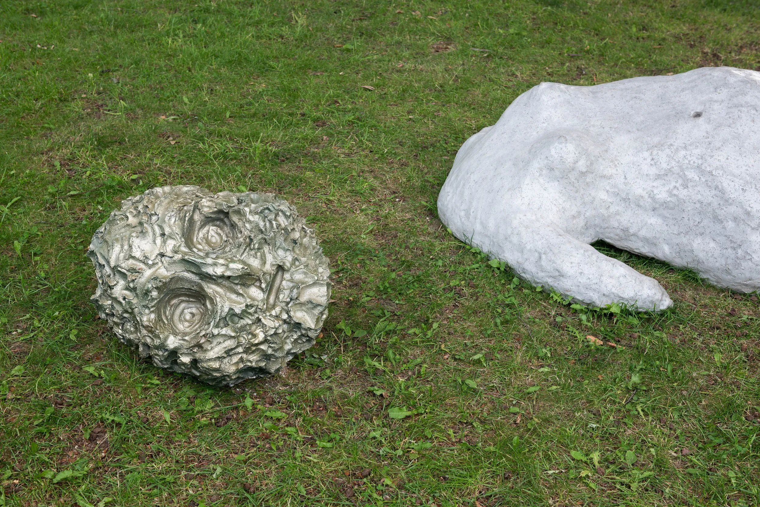 Billedhoggerforening_Skulpturpark_2025_WebRes_22.jpg