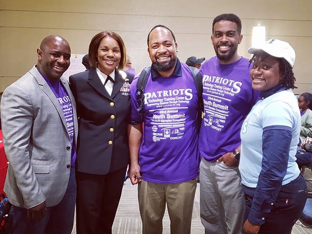 Had a great experience working with the youth in community over the weekend @patriots_pttc. Also met some fellow business owners contributing and making a positive impact!
#lntechllc #volunteering