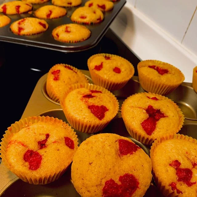 Just realised how much I like raspberry cupcakes, last batch of birthday cupcakes for this year. #wontbebakinguntilxmas #lovejammycupcakes