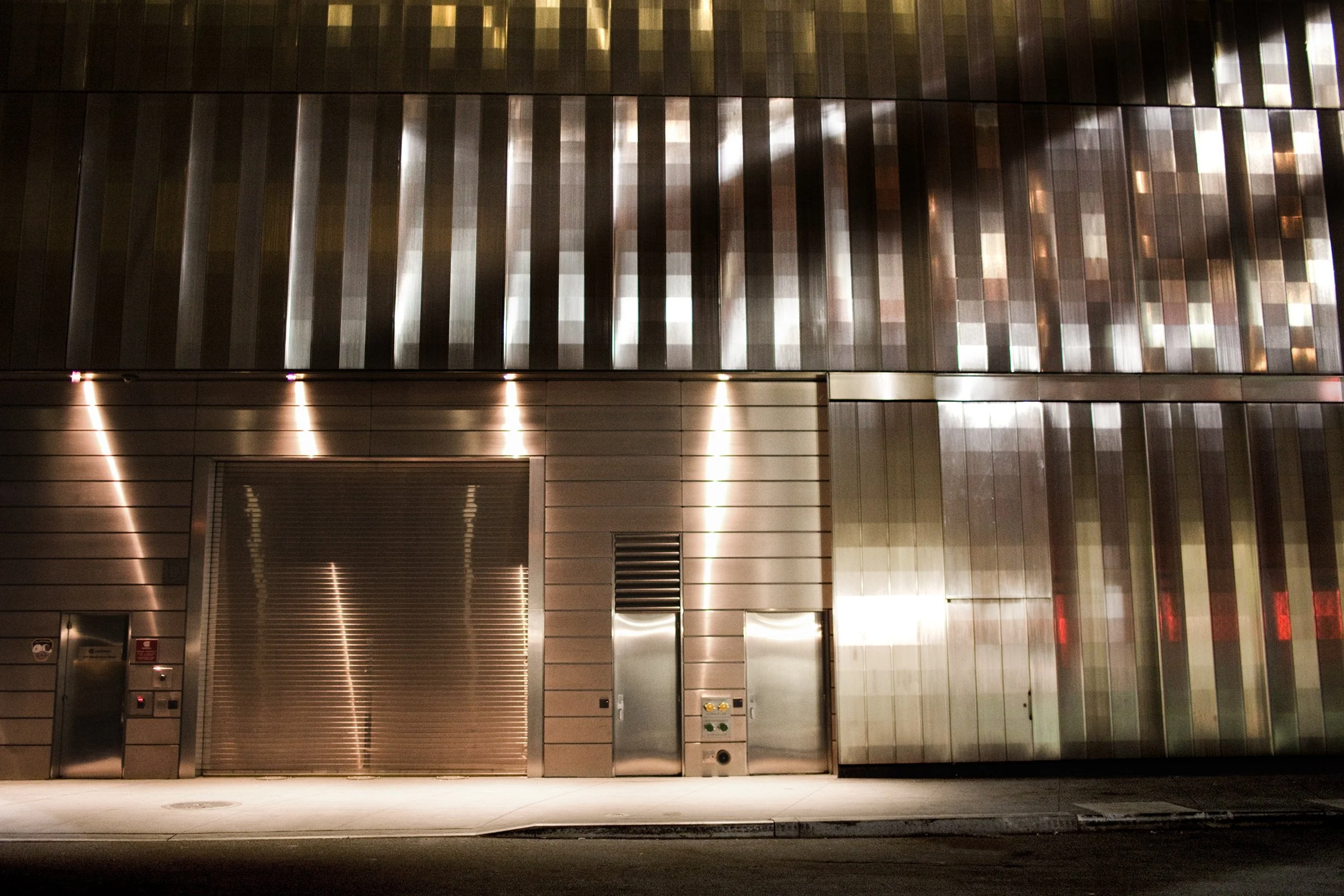 20100514_8142 Meal Building.jpg