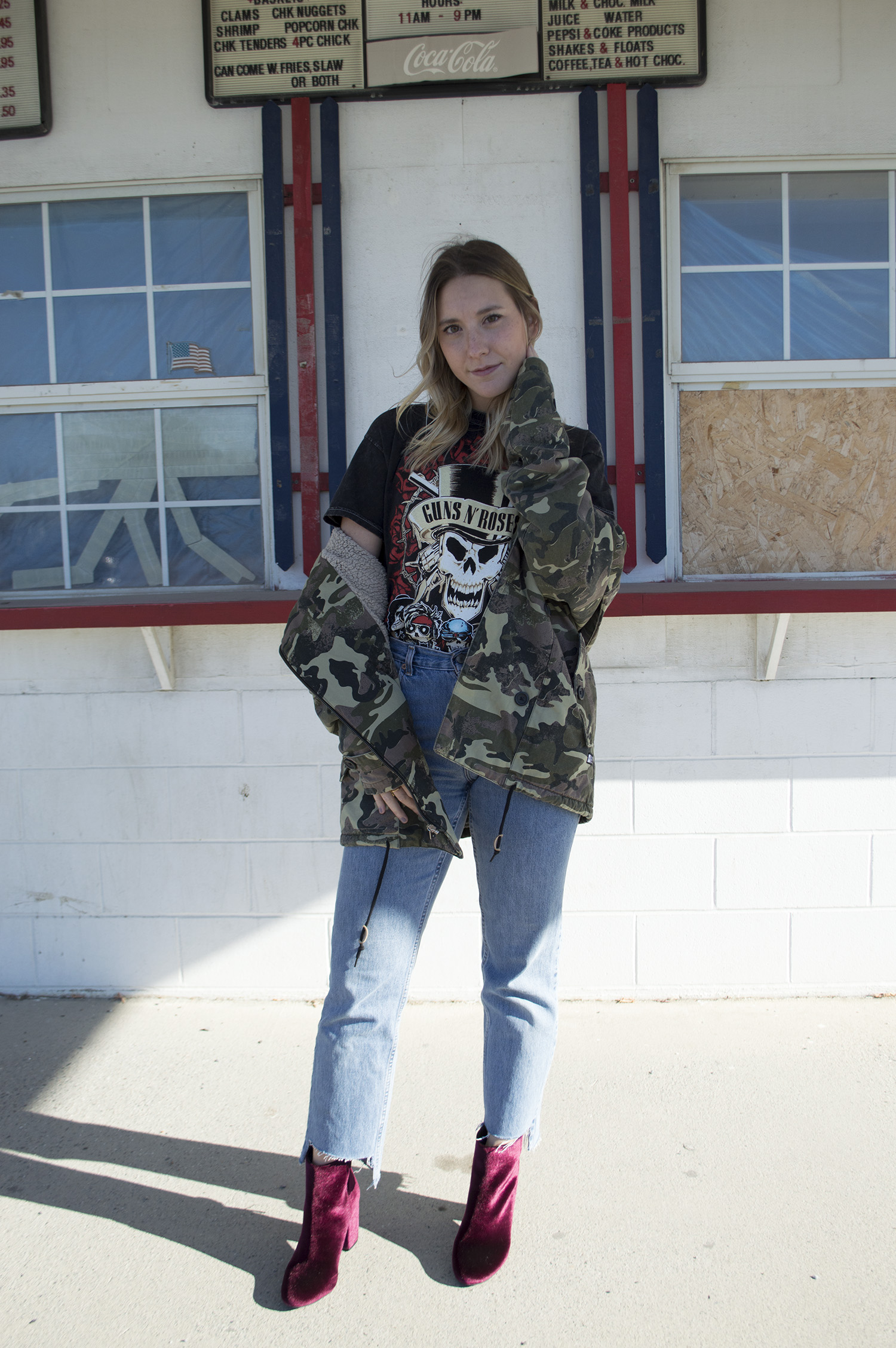 VINTAGE DENIM, ANALOG CAMO JACKET, STEVE MADDEN ANKLE BOOTS , URBAN OUTFITTER'S TEE