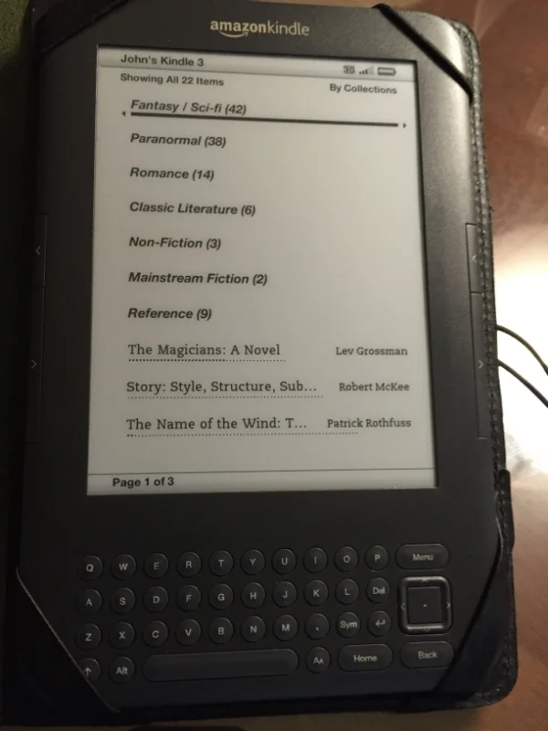 Jaz's Reliable Old Kindle 3 Keyboard eReader-- PHOTO COPYRIGHT 2016 BY JAZ PRIMO.