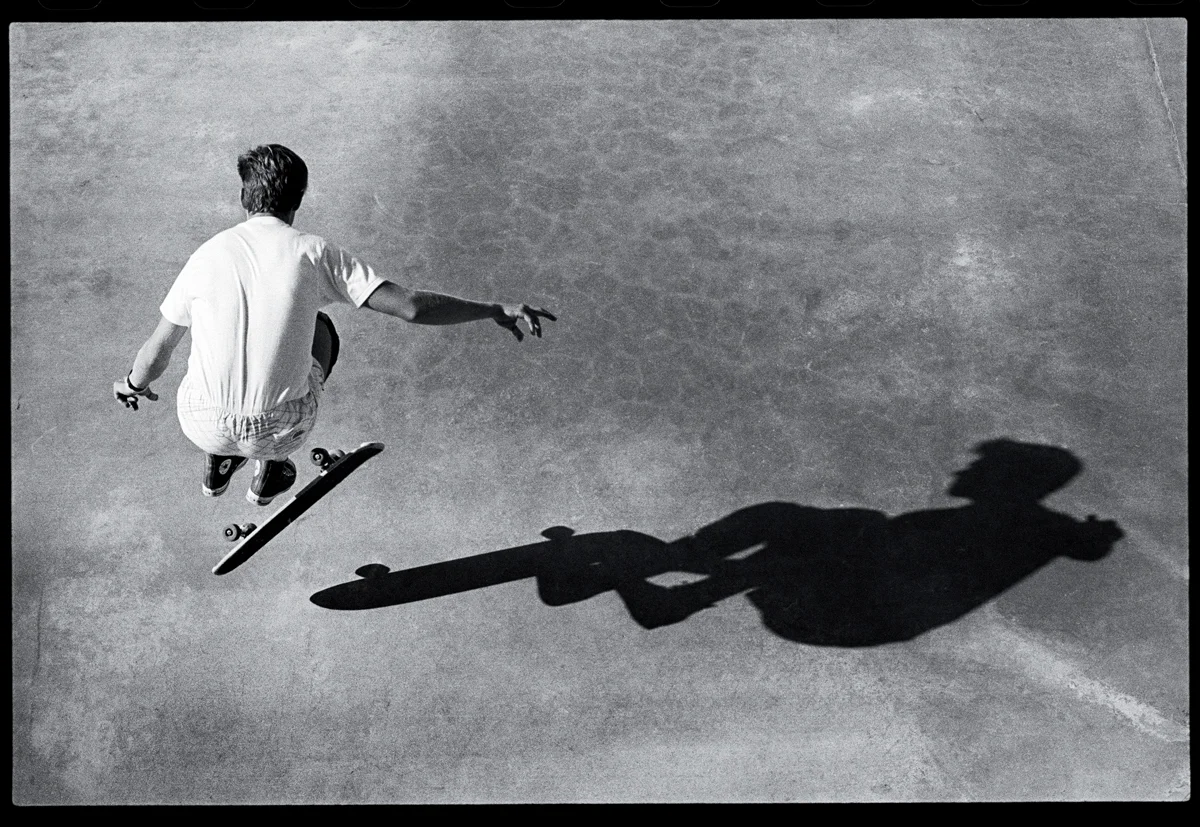 ff_mullen_1_kickflip.jpg