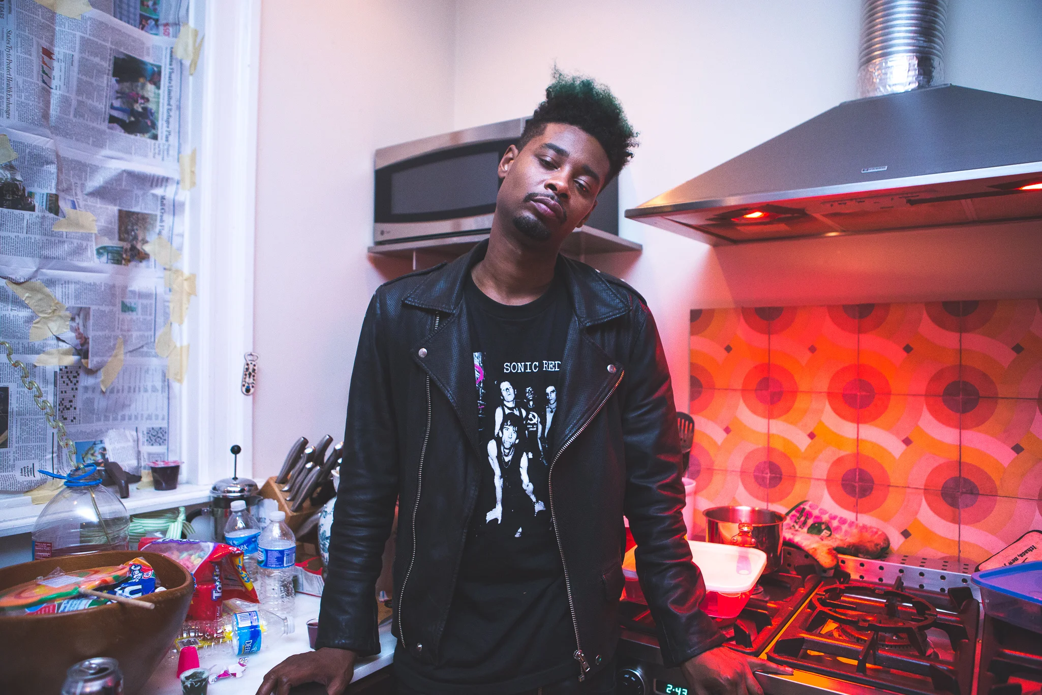 Danny-Brown-Smokin-and-Drinkin-by-Pip-Cowley-140730-128.jpg