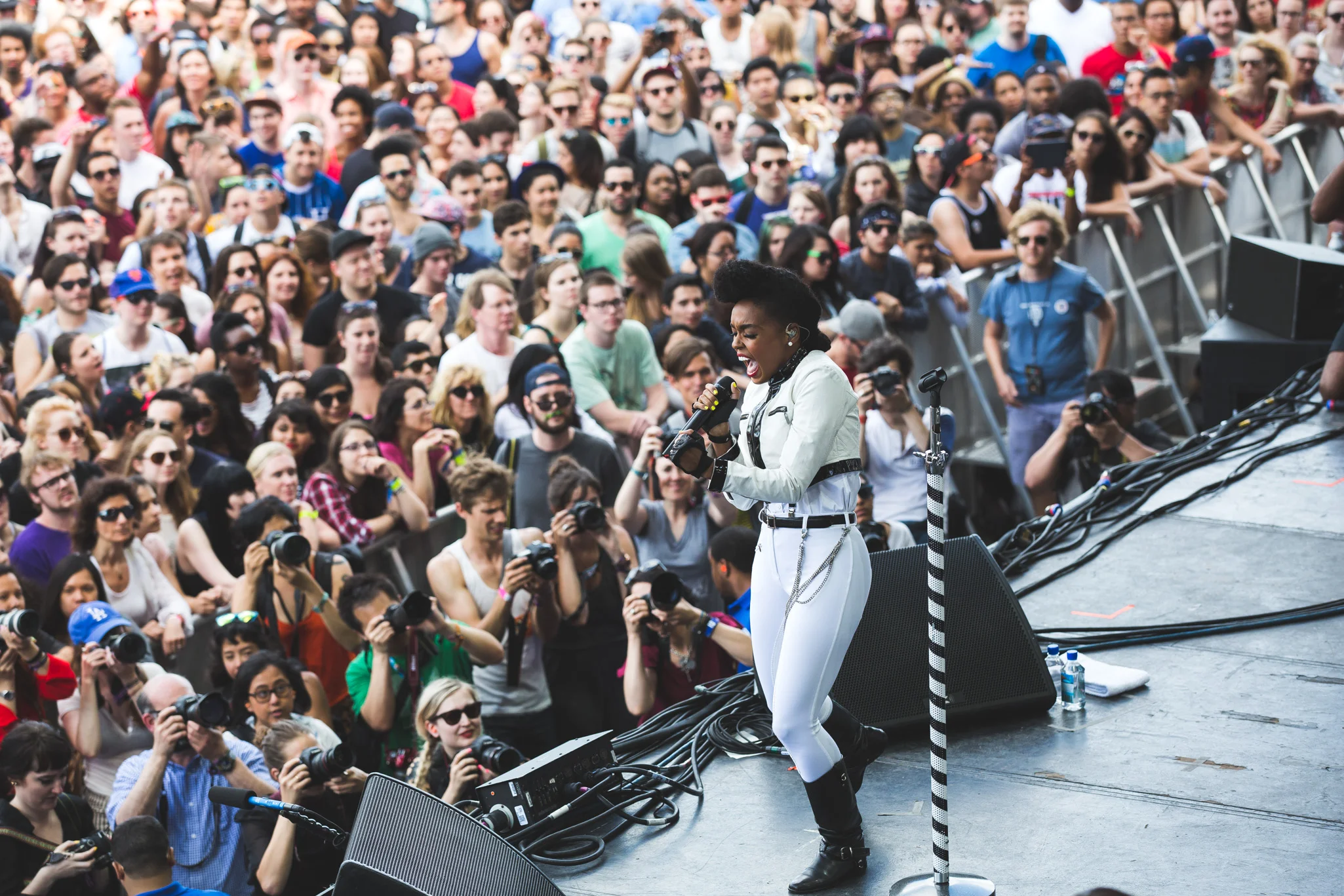 Janelle-Monae-Governors-Ball-By -Pip-Cowley1406066.jpg