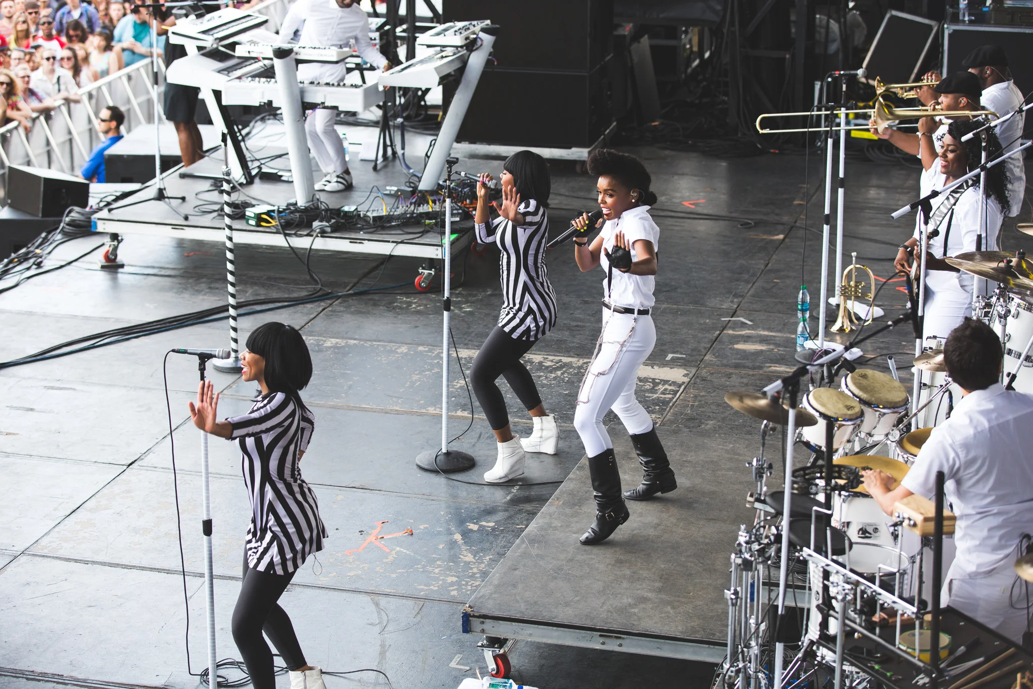 Janelle-Monae-Governors-Ball-By -Pip-Cowley14060614.jpg