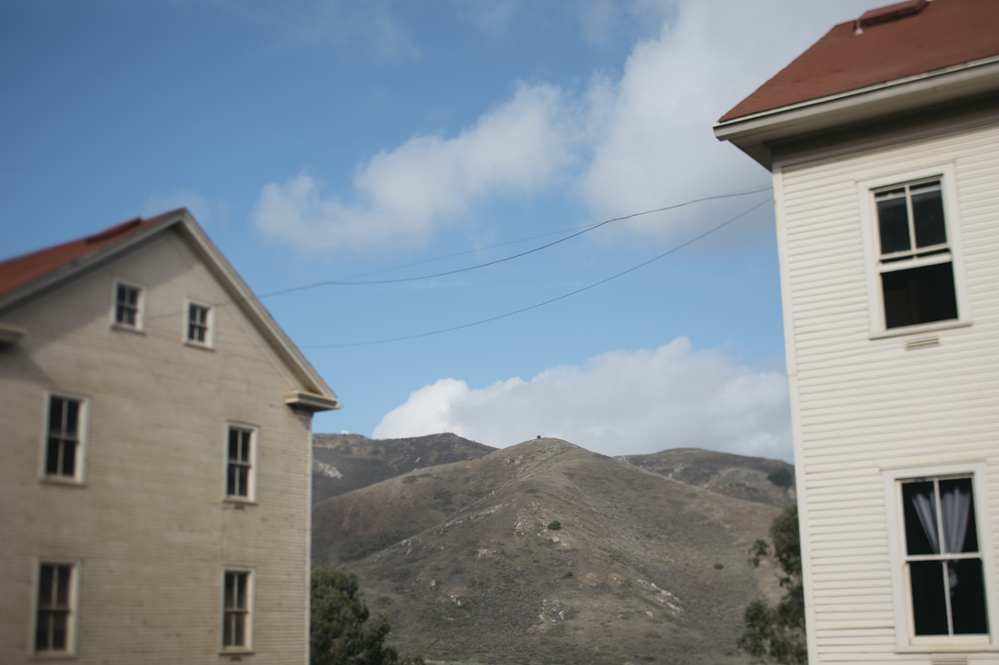 IsabelDoug_Headlands_Center_for_the_arts_ Sausalito_San_Francisco_Wedding_Marin_Headlands_001.jpg