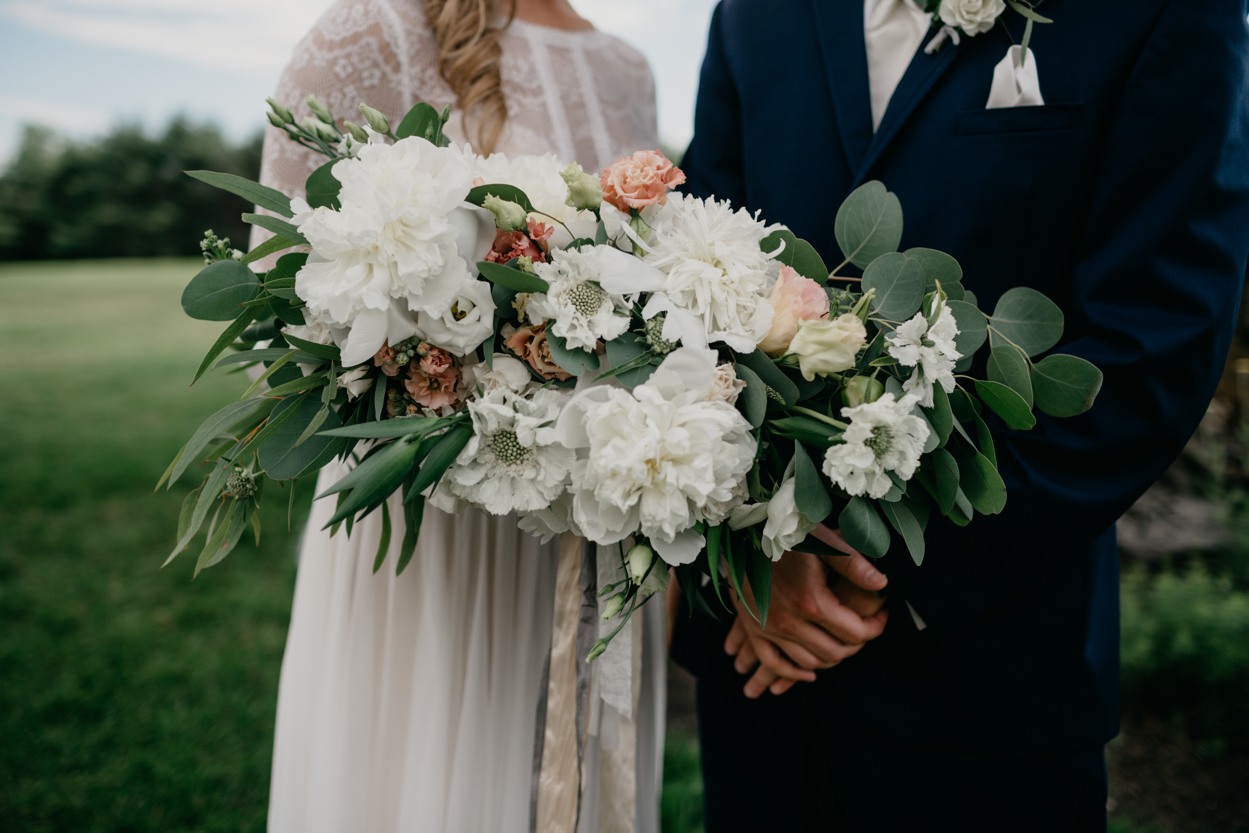 Sam_Joey_William_Allen_farm_barn_wedding_018.jpg