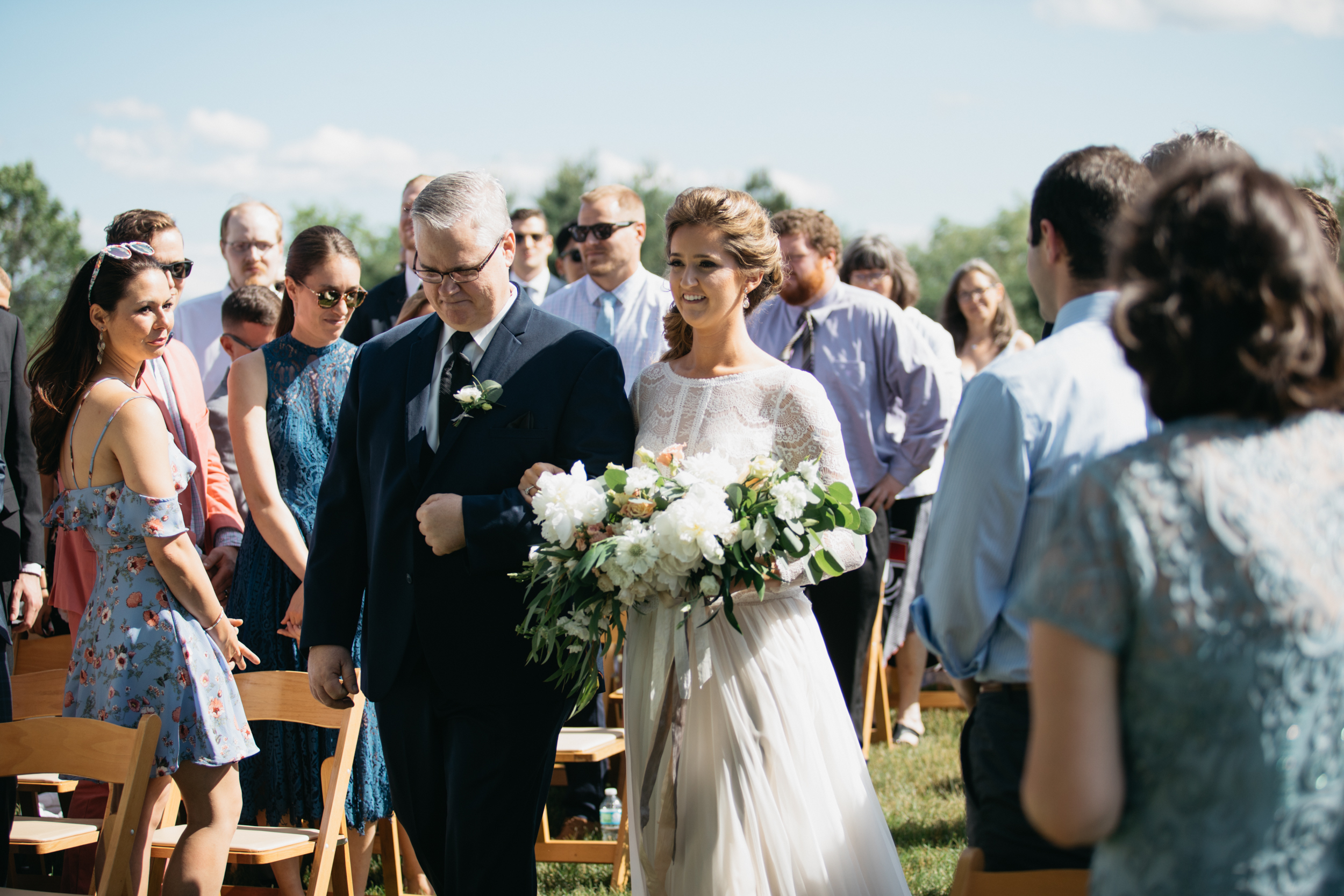 Sam_Joey_William_Allen_farm_barn_wedding_025.jpg