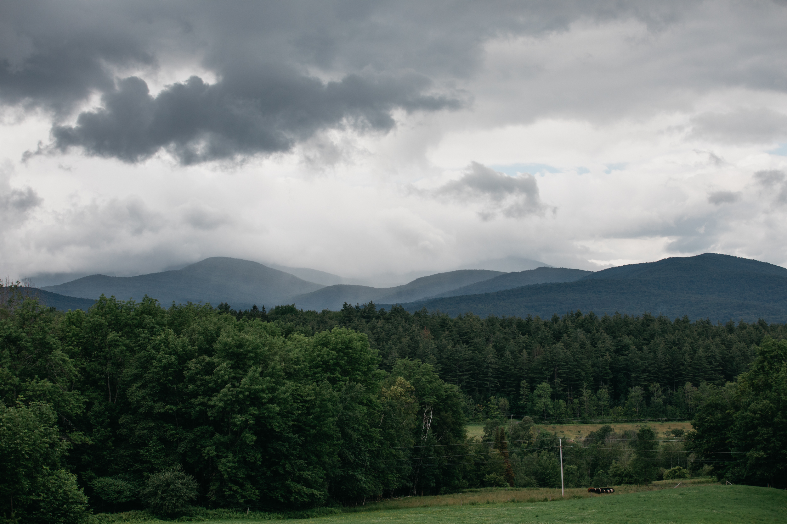 Karen_Alex_Bliss_ridge_farm_Vermont_wedding014.jpg