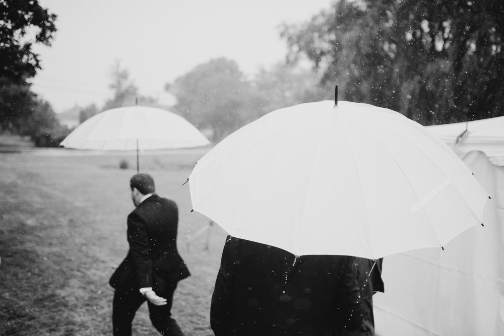 mari_luke_harpswell_Maine_rainy_backyard_wedding_017.jpg