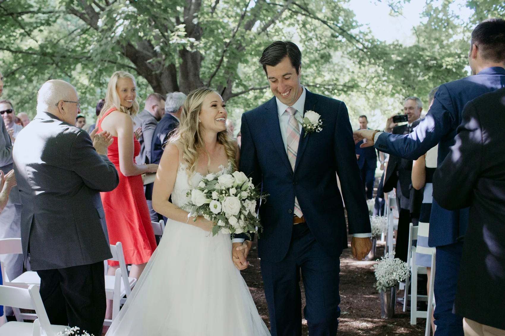 alli_dave_thompson_inn_portsmouth_new_Hampshire_wedding_012.jpg