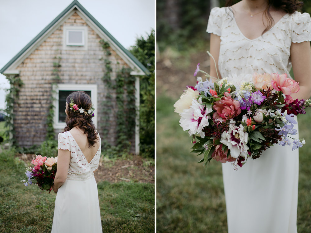 broadturn_flower_farm_wedding_scarborough_maine_barn_wedding014.jpg