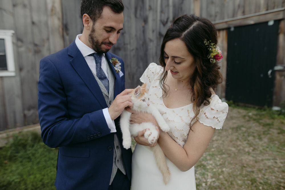 broadturn_flower_farm_wedding_scarborough_maine_barn_wedding039.jpg