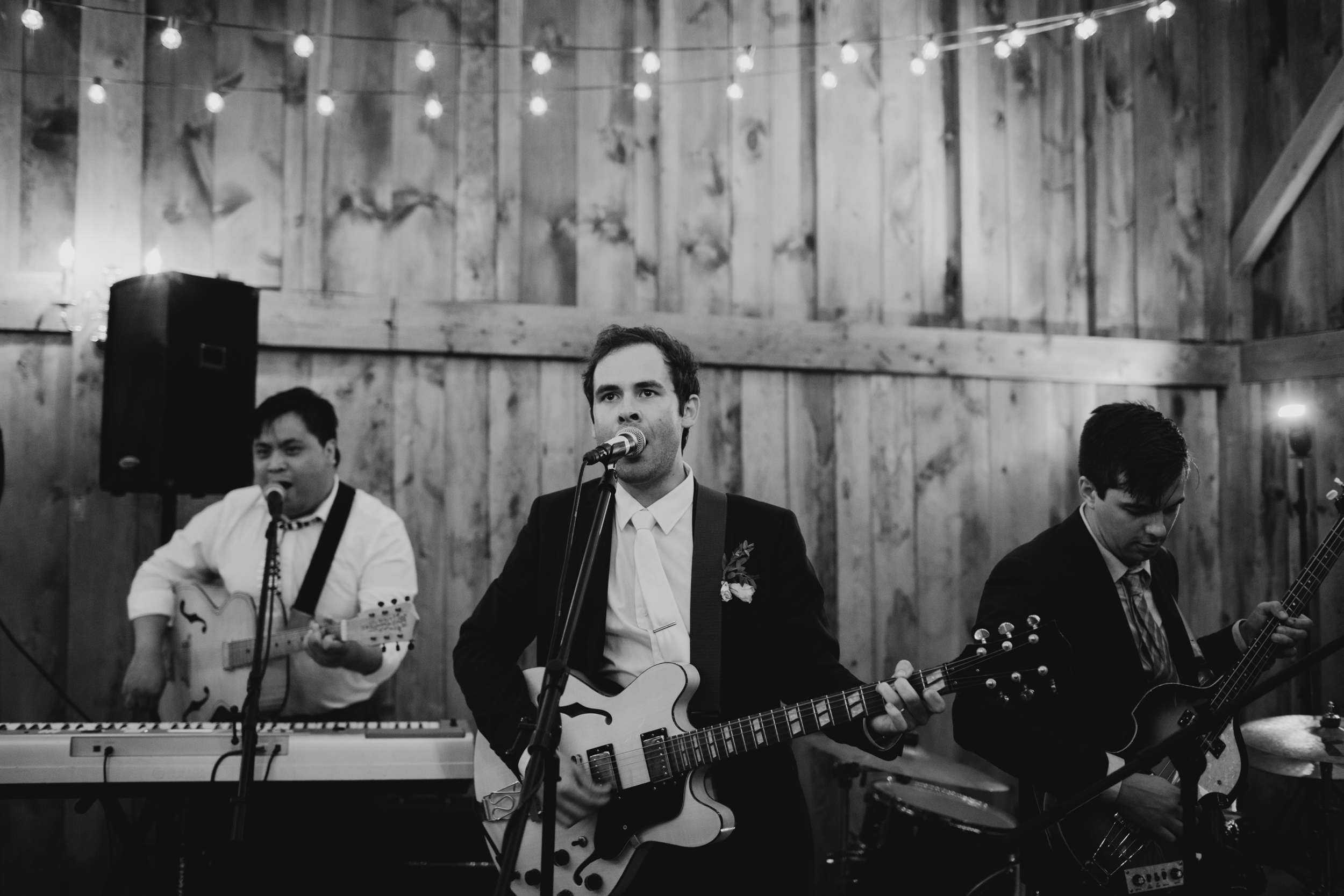 william_allen_farm_wedding_pownal_maine_ilkatayler-40.jpg