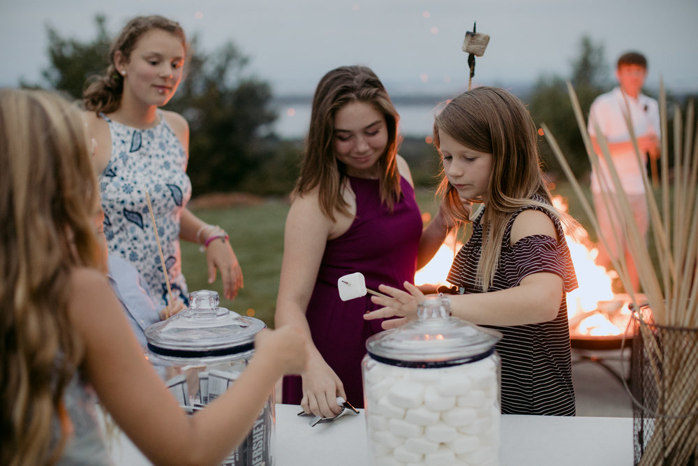 point_lookout_northport_Maine_Midcoast_wedding_leslie_justin-30.jpg