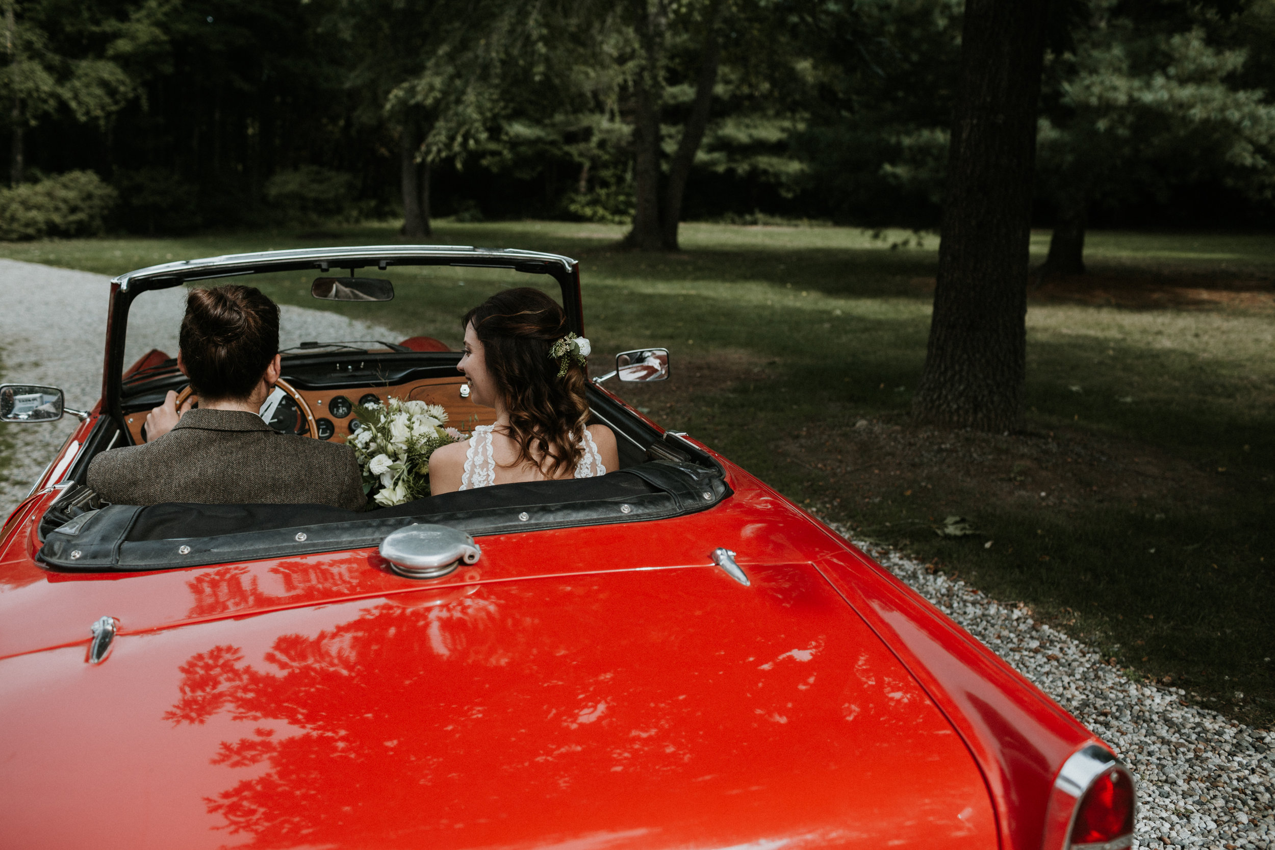 Barn_On_Walnut_Hill_North_Yarmouth_Maine_wedding_Leah_Fisher_Photographer-10.jpg