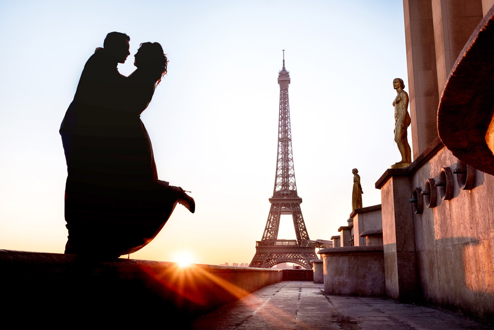 Sunrise at Trocadero Paris photographer silhouette sun Eiffel tower