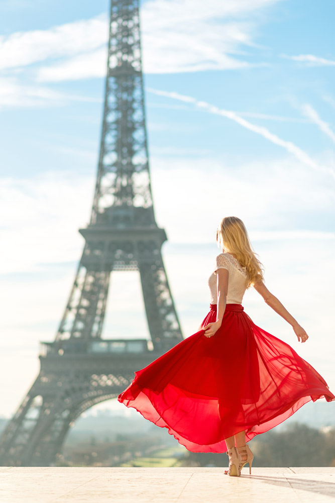 Paris photographer proposal engagement pre wedding Eiffel tower Trocadero