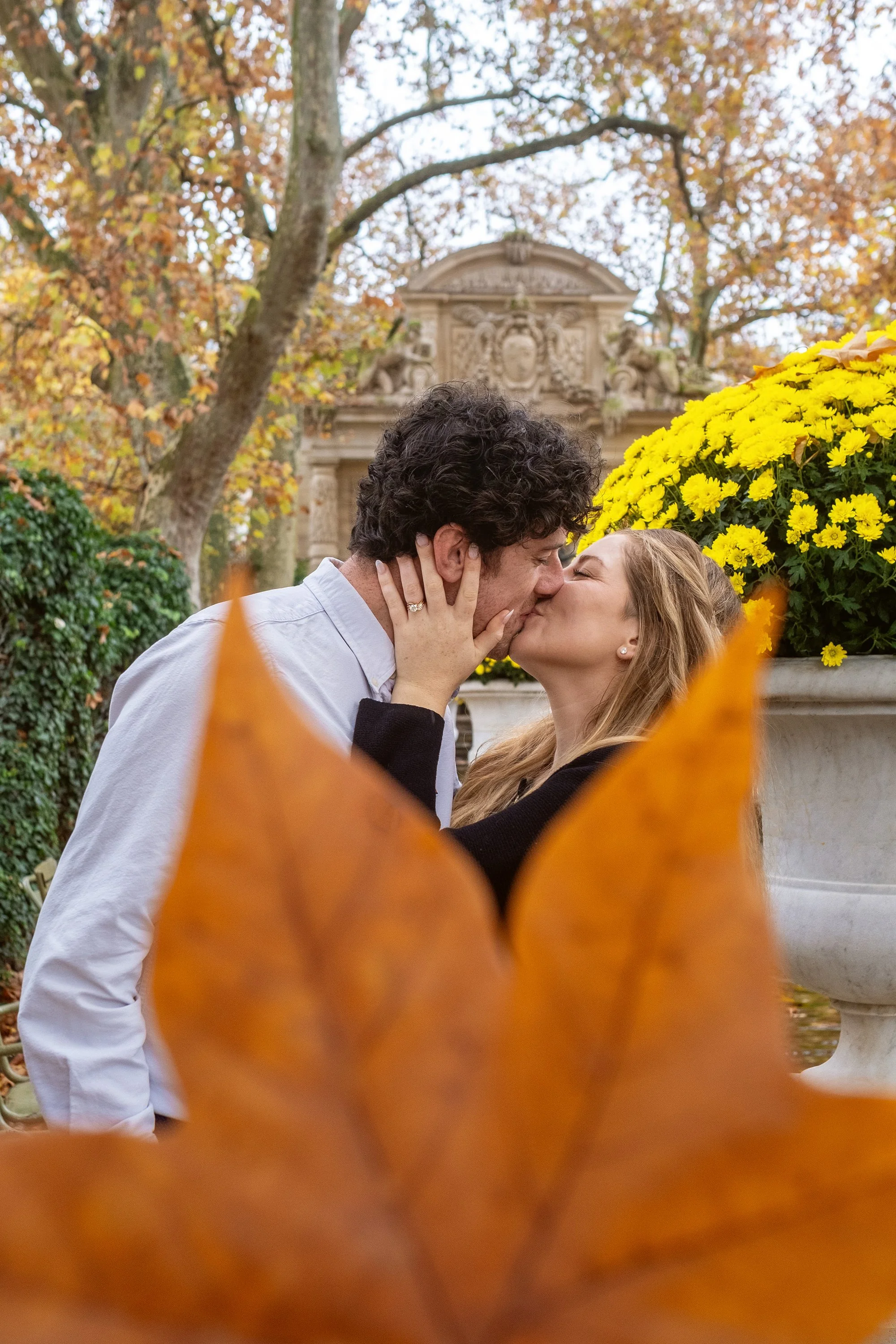 Paris-for-Two-Chris-Perona-Luxembourg-proposal-fall-auymn-garden..jpeg