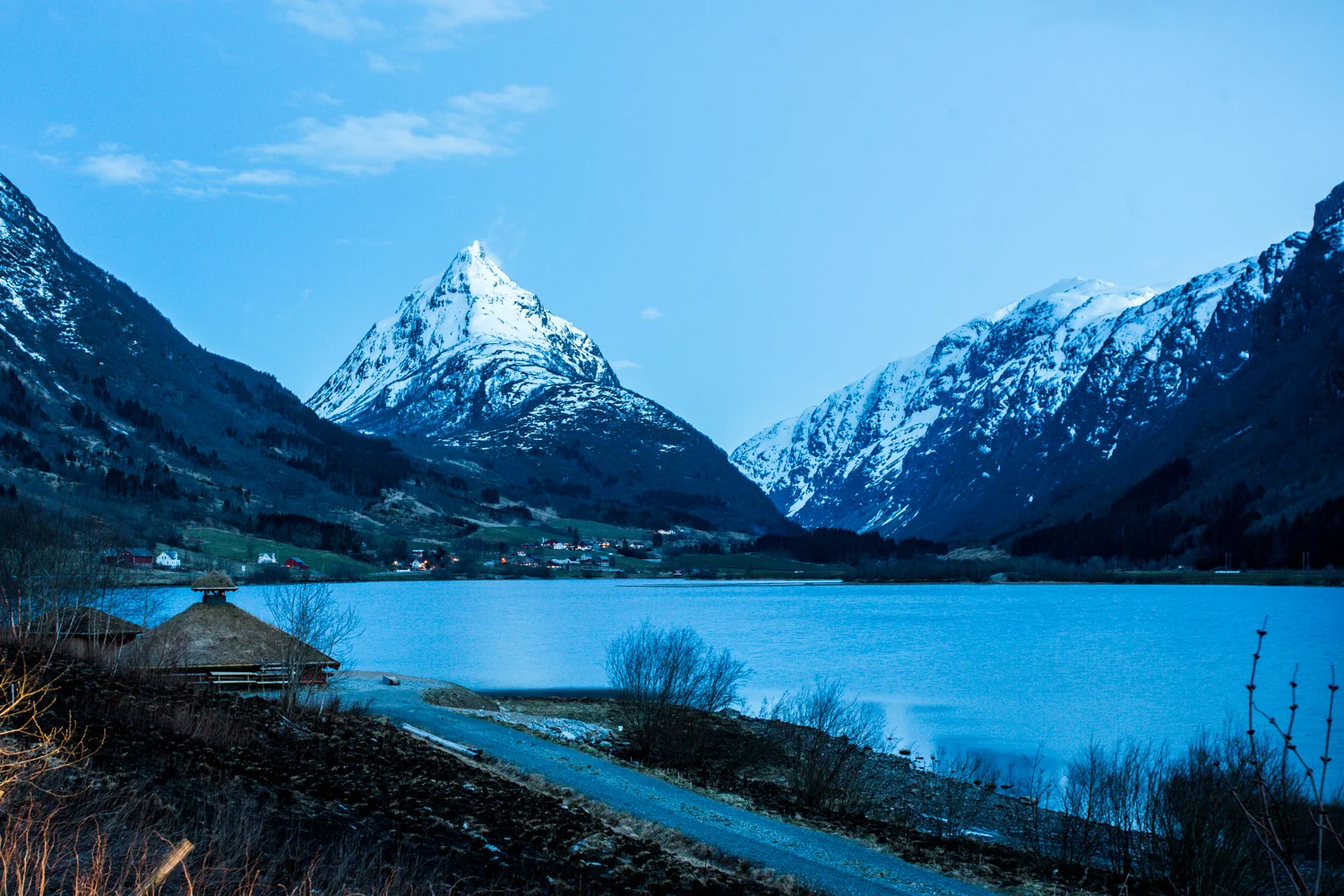 170416_fausko_vestlandet_roadtrip_volda_geilo_landscape-4.jpg
