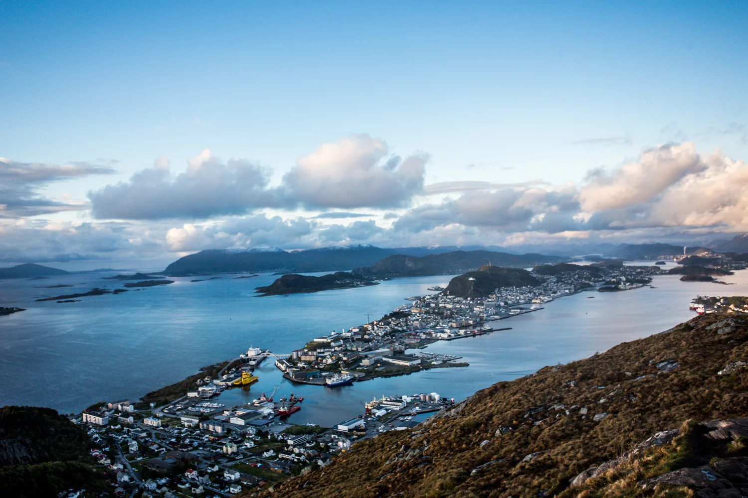 140516_fausko_ålesund_lofotentravels_landskap_portrett_dokumentar-24.jpg