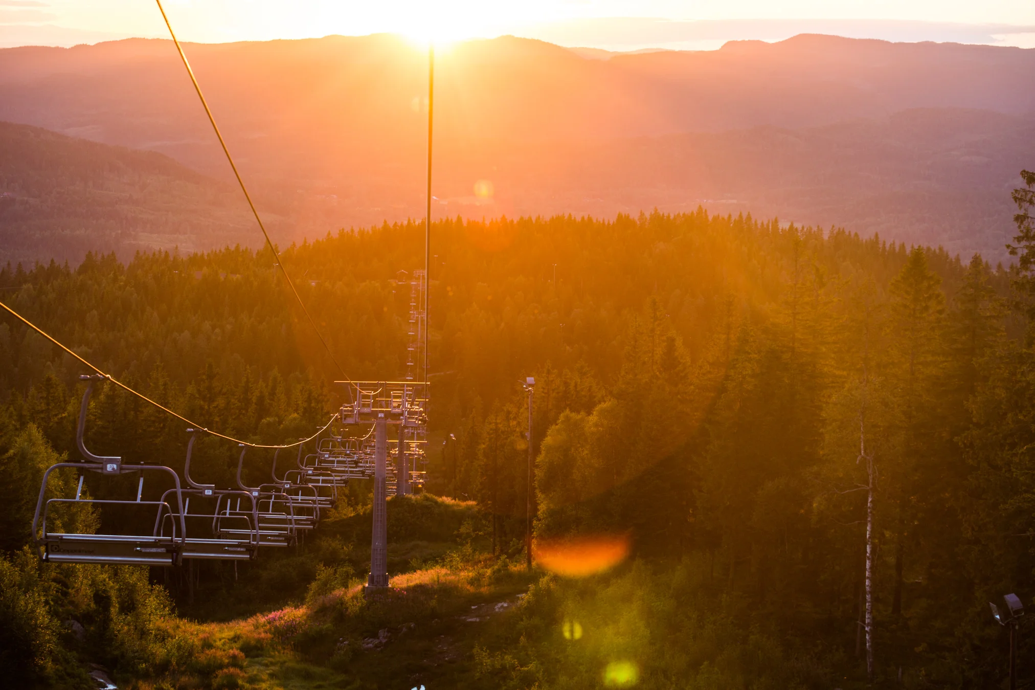 030815_fausko_oslo_tryvann_solnedgang-2.jpg