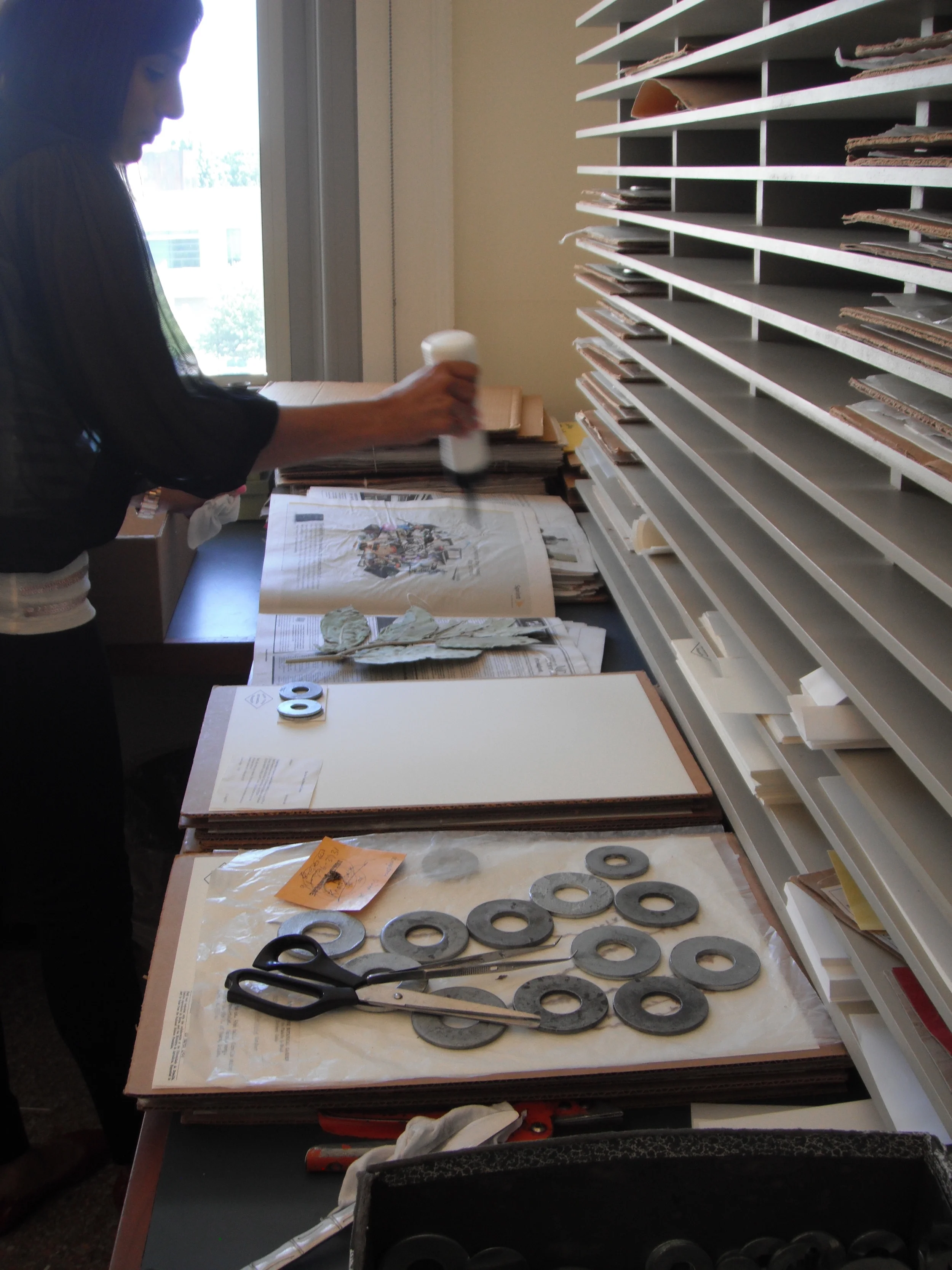 Mounting a specimen