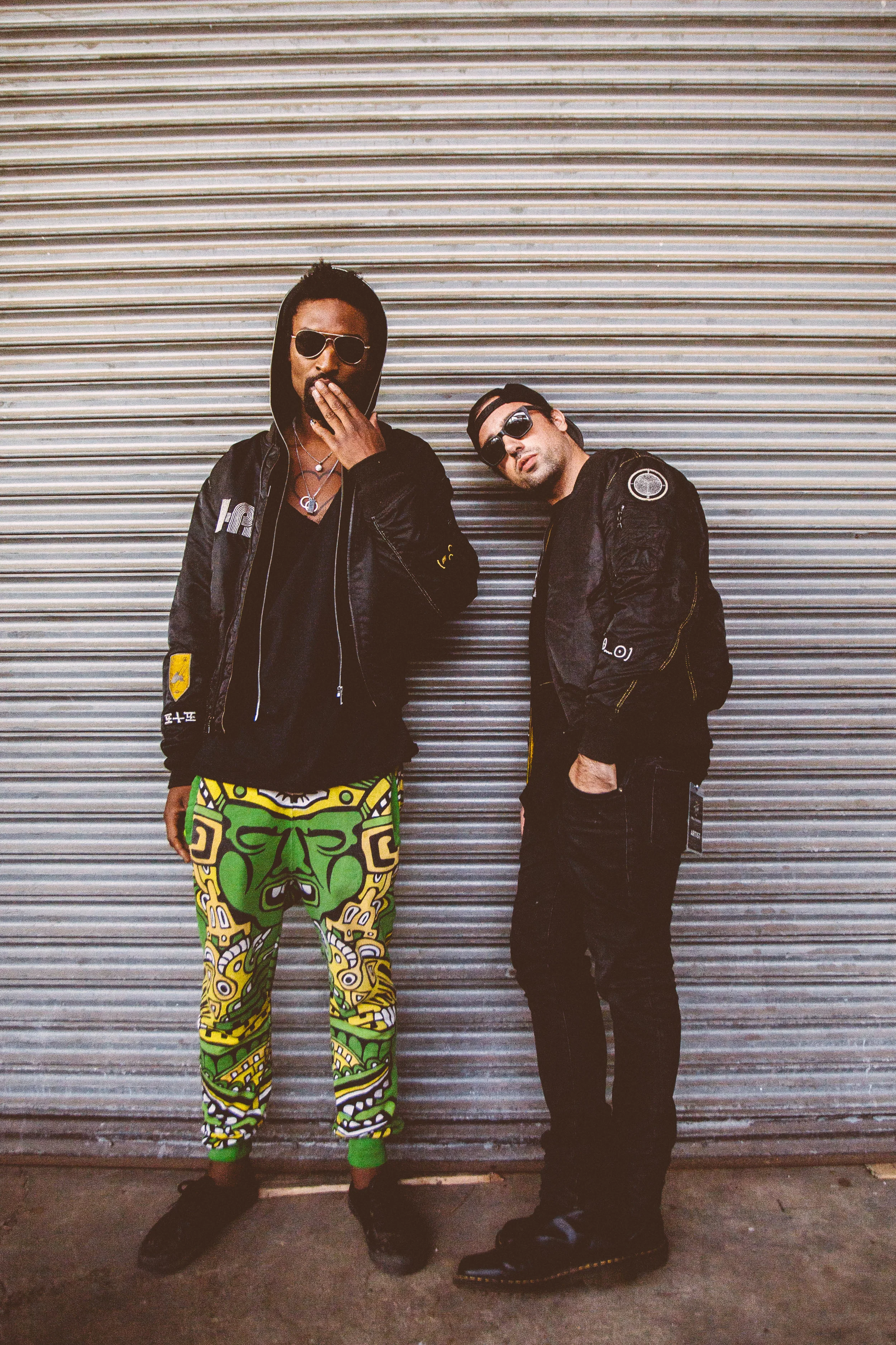 THE KNOCKS