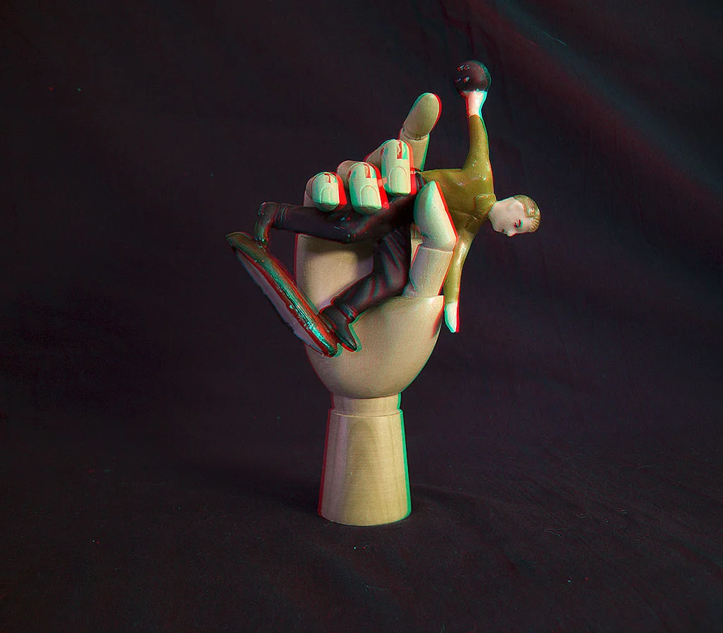 hand&bowler.jpg