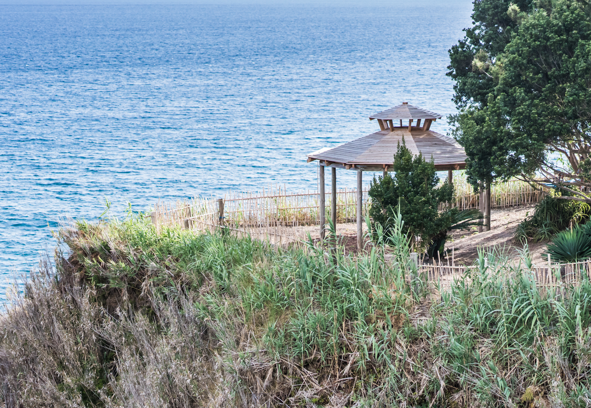 Quint Oceania’s Private Cliff