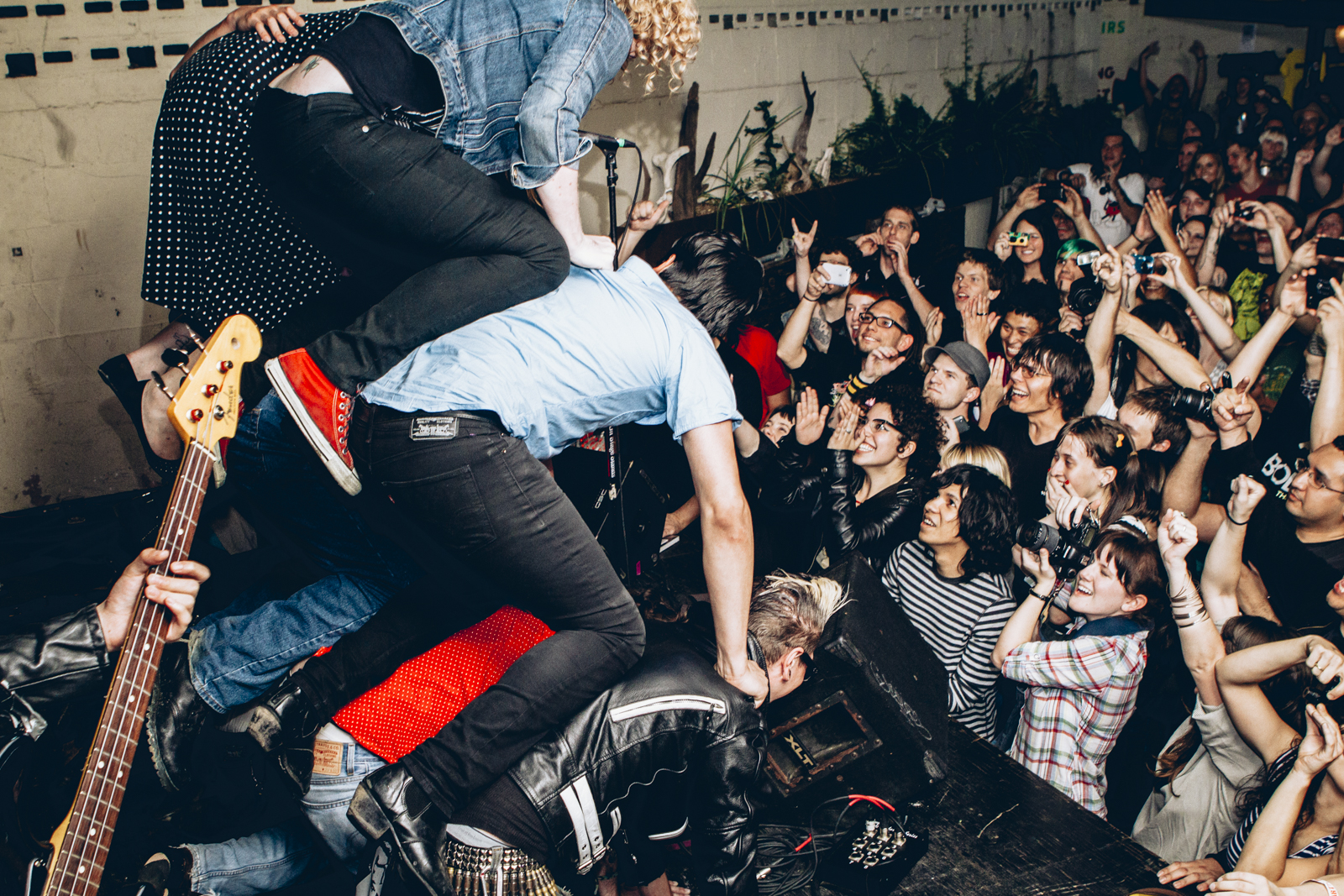 Guitar Wolf human pyramid