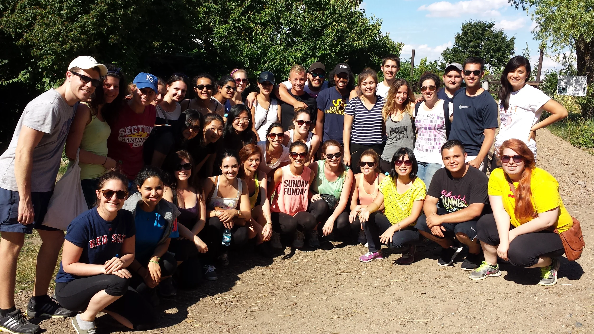 Community Service Group Photo 2014 Prague.jpg