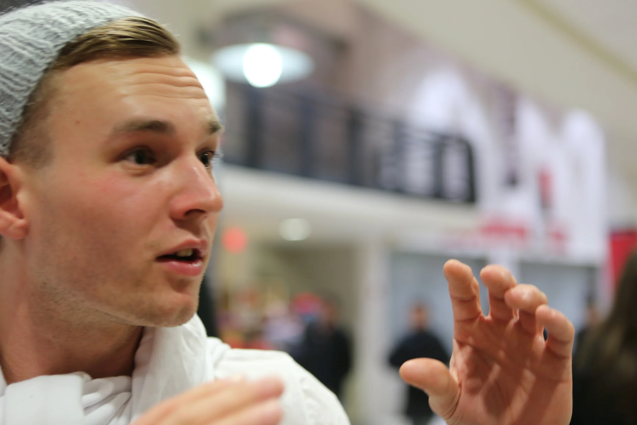 Grow your network: MQ Student Benjamin enthusiastically describes the venture capital investor he just met.