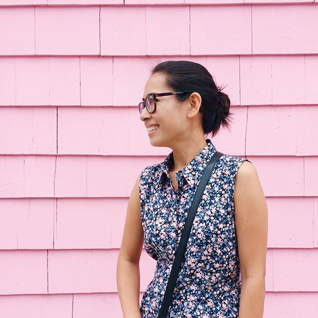 📷 by @re1000 because we can't walk by a house this gloriously pink without taking a photo 
#analogpaperwitl 
#memorykeeping #weekinthelife #weekinthelife2015 #witl #scrapbooking #VSCOcam #pink