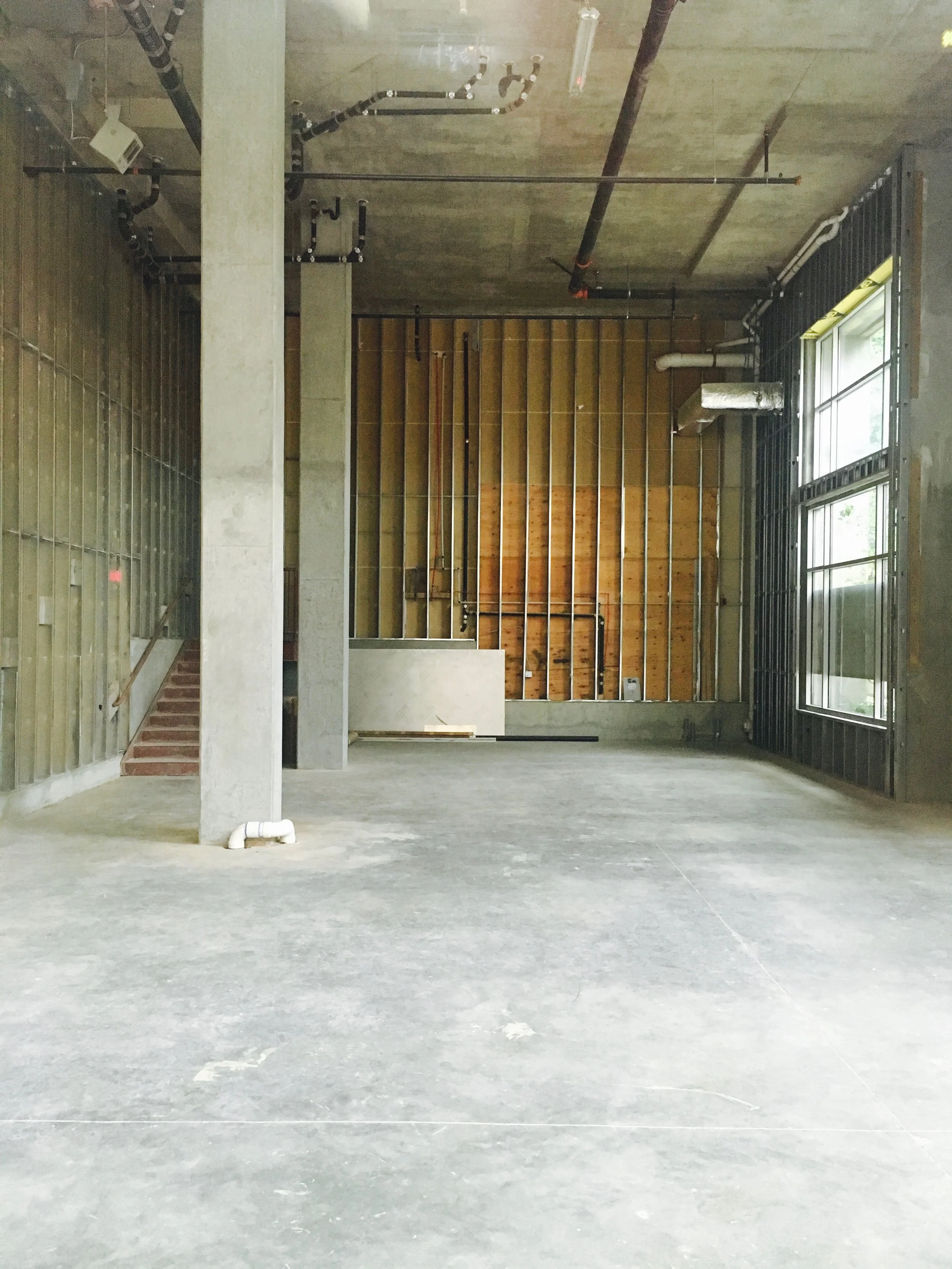 Caruccio's Raw Space
