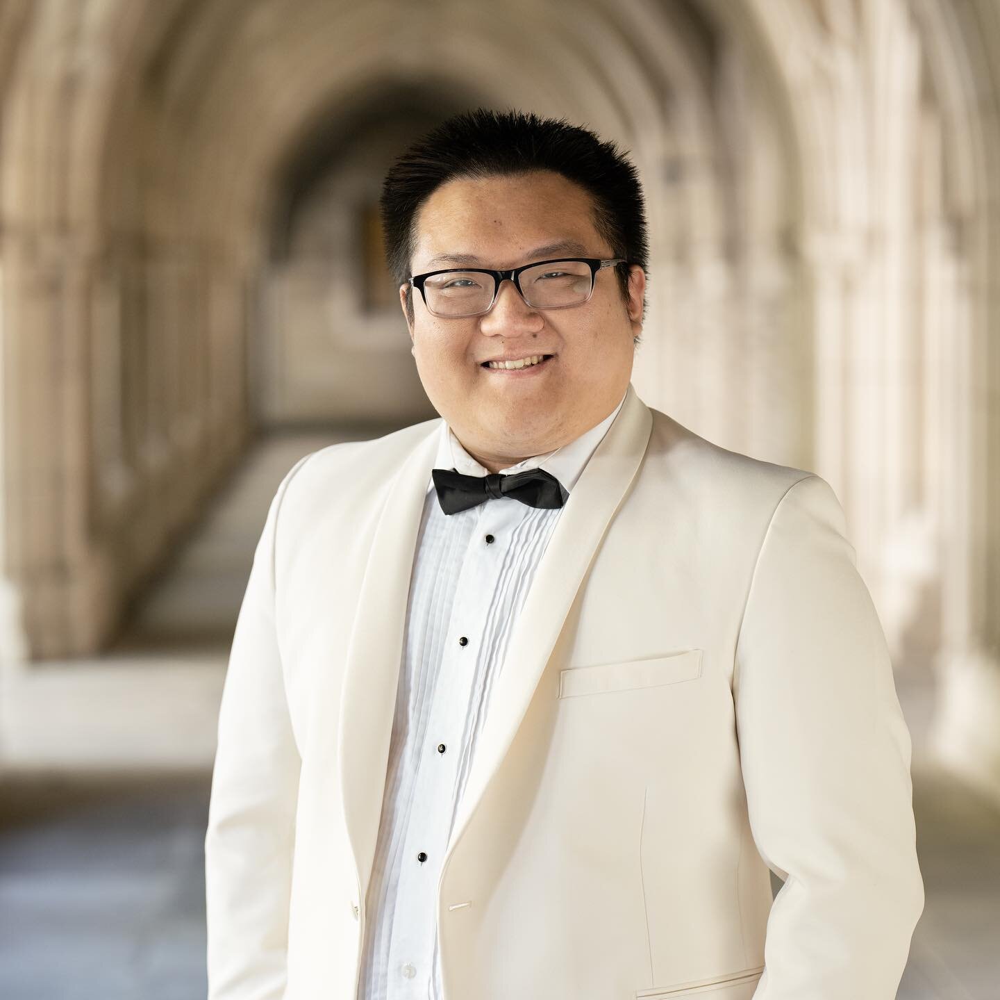 Meet the Tenor 2s!

Stephen Zheng &rsquo;24 is from the great state of Texas, where he studied choral music and piano for many years. All that experience shows: at our arch sings, he&rsquo;ll bring you to tears with his solo in Bridge Over Troubled W