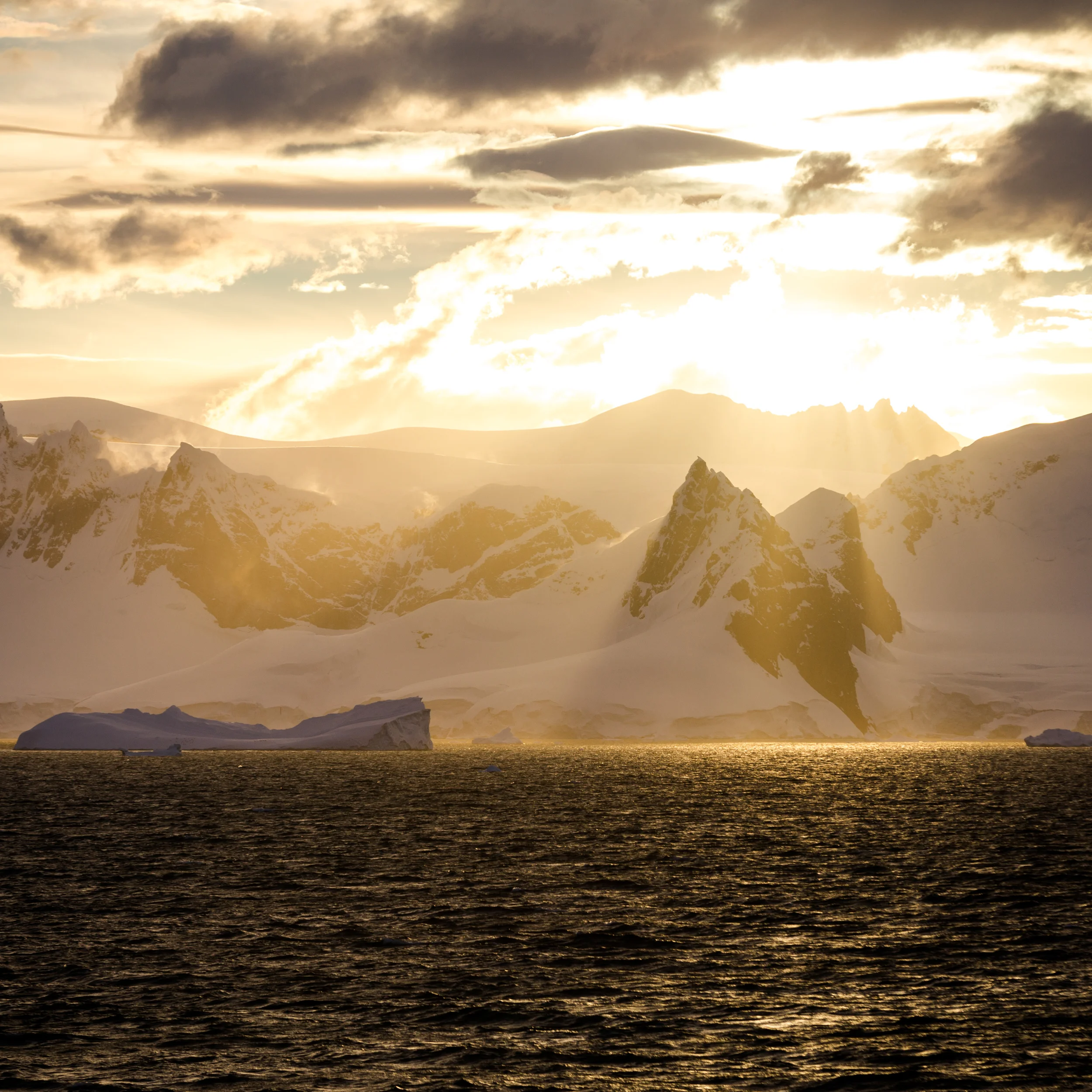 allison-mccarthy-sunset-antarctica(tinyatlas).jpg