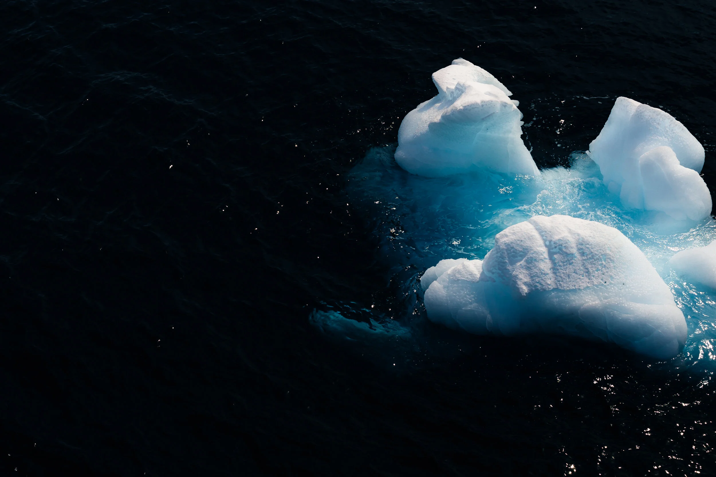 Drifting Ice Approaching the Antarctic Peninsula