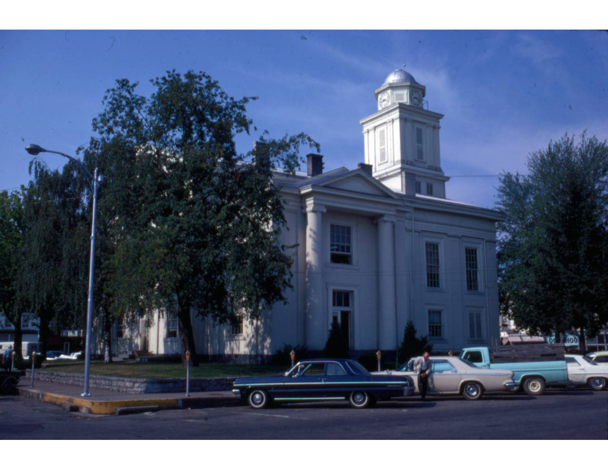 Brown County courthouse, circa 1970.