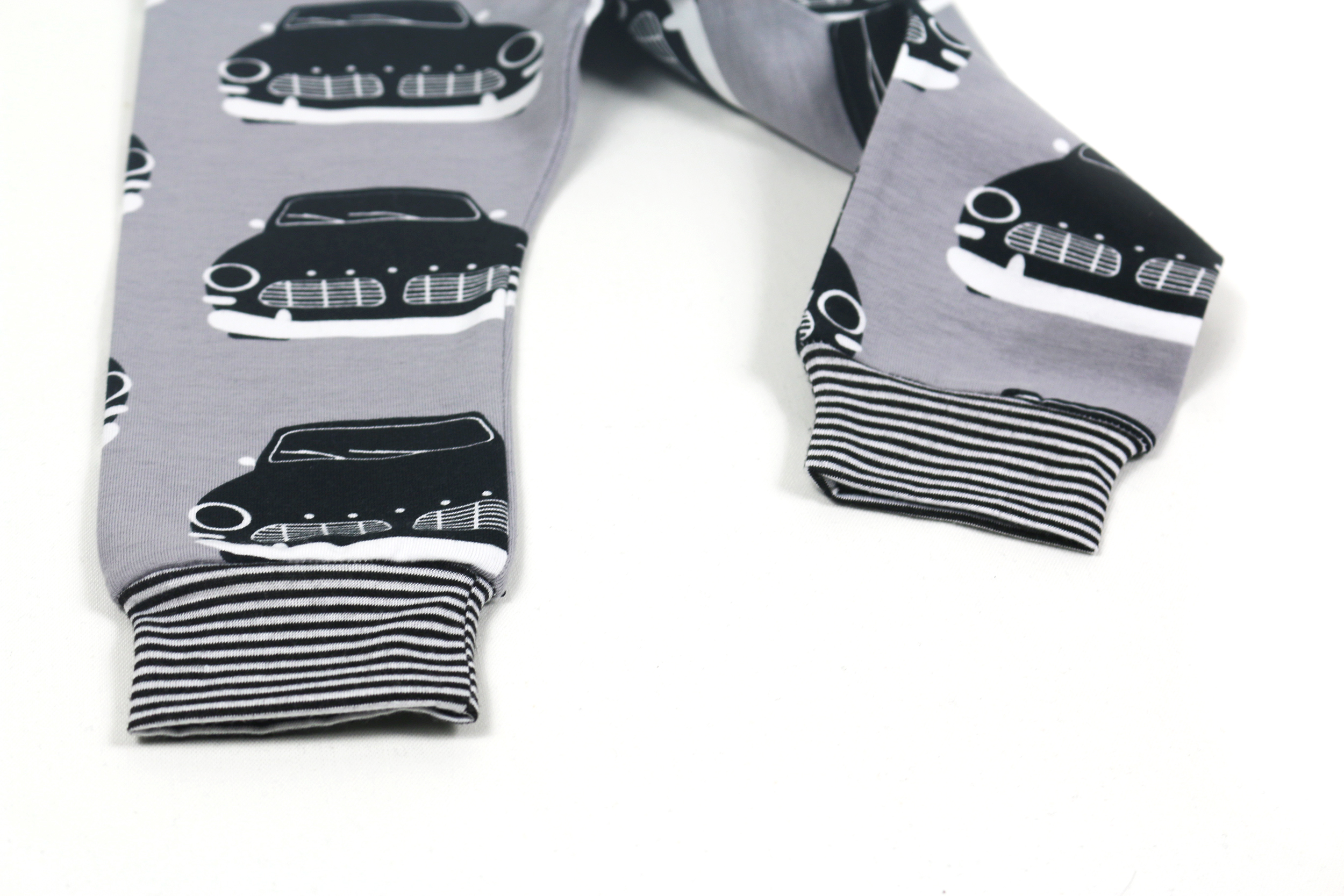 ORGANIC Grey|Black leggings with cars