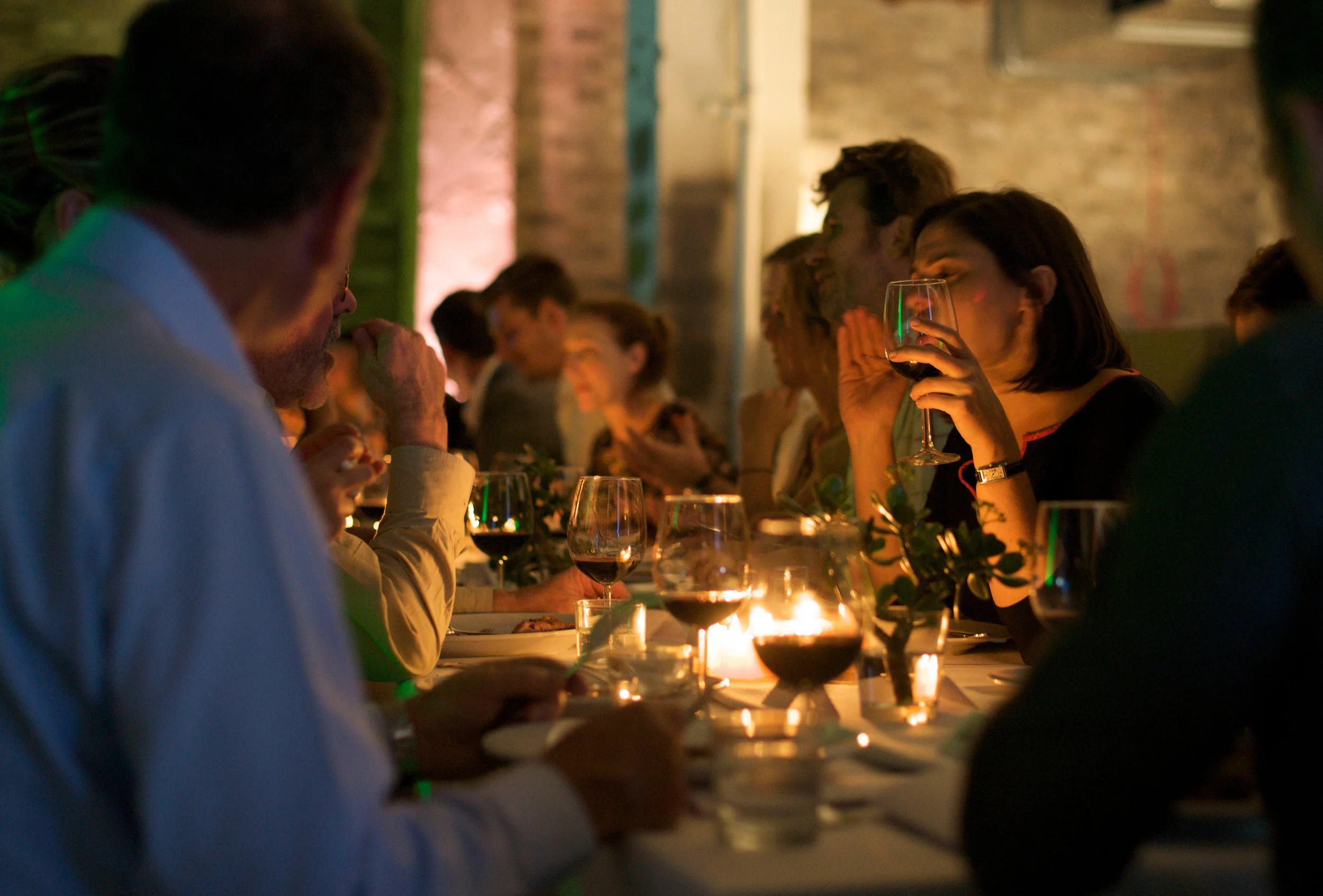 people eating.jpg